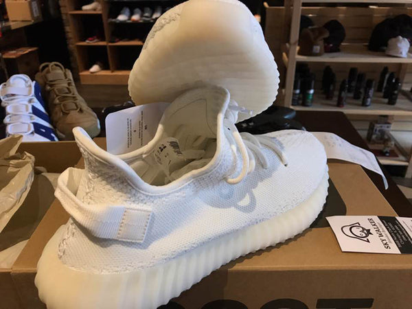 ADIDAS YEEZY BOOST 350 V2 "CREAM" CP9366 Sky Walker ADIDAS YEEZY BOOST 350 V2 "CREAM" CP9366 Sky Walker